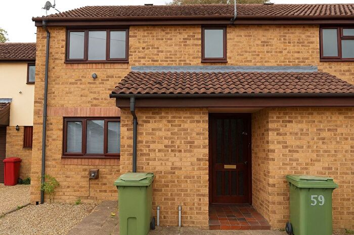 1 Bedroom Flat To Rent In River Leys, Swindon Village, GL51