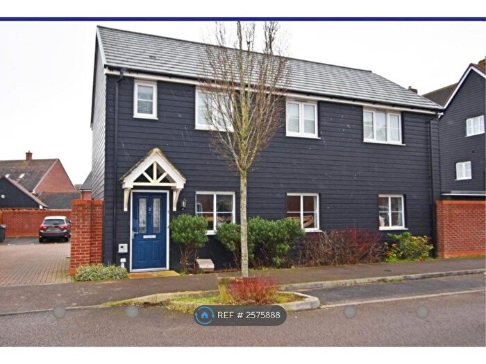 2 Bedroom Detached House To Rent In Ryeland Way, Ashford, TN25