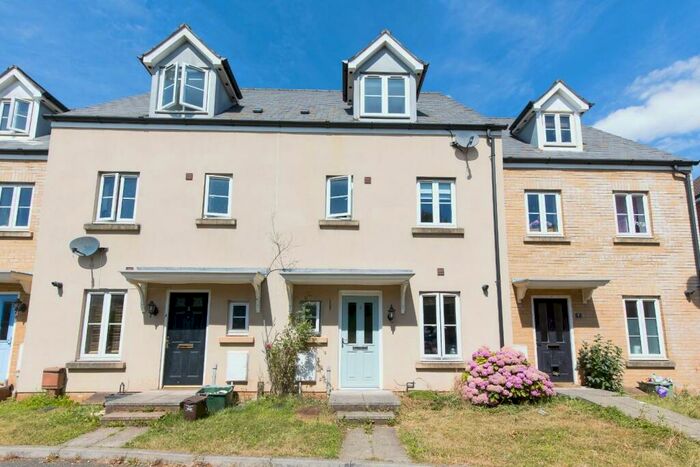 4 Bedroom Terraced House For Sale In Fishers Mead, Long Ashton, BS41