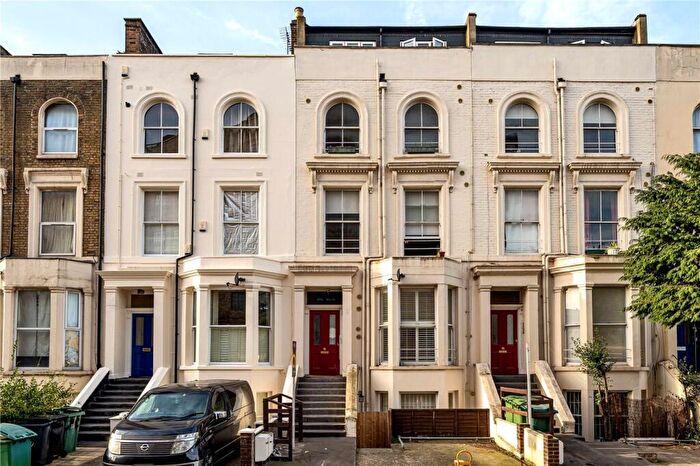 1 Bedroom Terraced House To Rent In Coleridge Road, Finsbury Park, London, N4