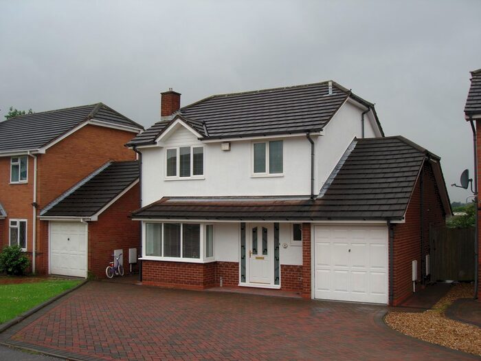 3 Bedroom Detached House To Rent In Halfway Close, Great Barr, B44