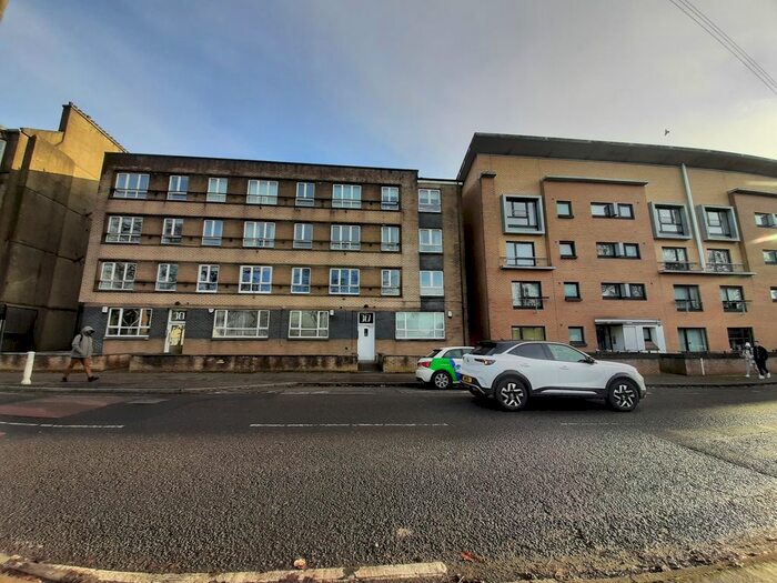 2 Bedroom Flat To Rent In Wellshot Road, Glasgow, G32