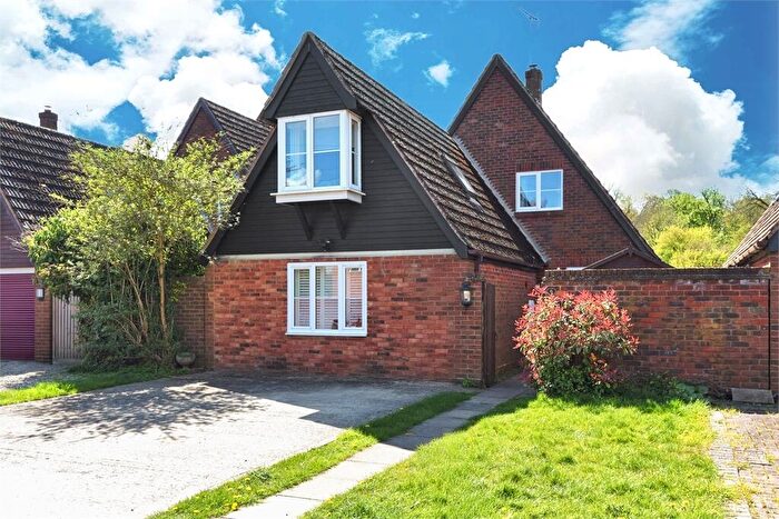 5 Bedroom Detached House For Sale In School Lane, Waddesdon, Buckinghamshire., HP18