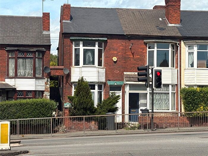2 Bedroom Terraced House For Sale In Wolverhampton Road, Walsall, West Midlands, WS2