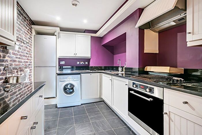 2 Bedroom Flat To Rent In London Street, Reading, RG1
