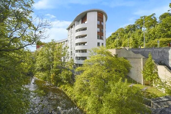 2 Bedroom Flat For Sale In Laidlaw Court, Galashiels, TD1