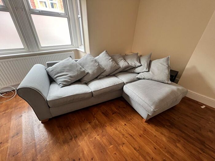 5 Bedroom Apartment To Rent In Danes Road, Exeter, EX4