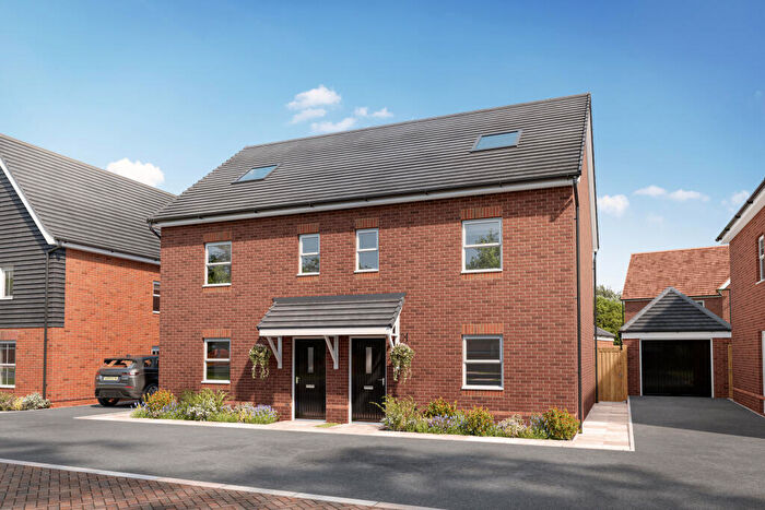 3 Bedroom Terraced House For Sale In The Woodlands Herne Bay Road Sturry, CT2