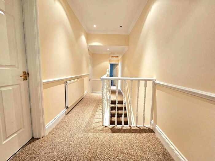 2 Bedroom Flat For Sale In High Street, Wealdstone, HA3