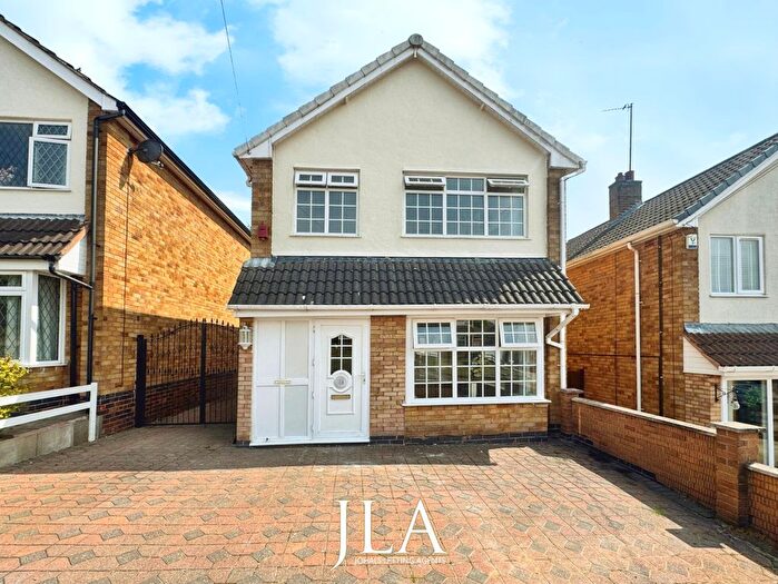 4 Bedroom Detached House To Rent In Blaydon Close, Leicester, LE3