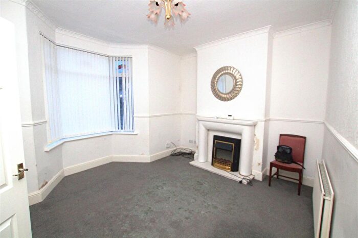 3 Bedroom End Of Terrace House To Rent In Grange Road, Thornaby, Stockton-On-Tees, TS17