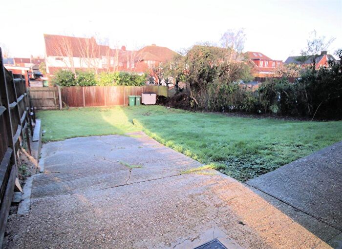 1 Bedroom Apartment For Sale In King Street, Dunstable, LU5