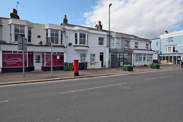 2 Bedroom Flat To Rent In B West Street, Bognor Regis, West Sussex, PO21