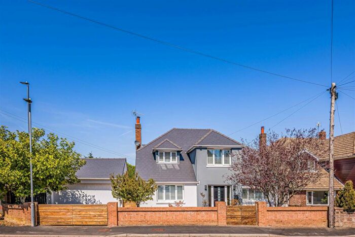 4 Bedroom Detached House For Sale In Christchurch Gardens, Waterlooville, PO7