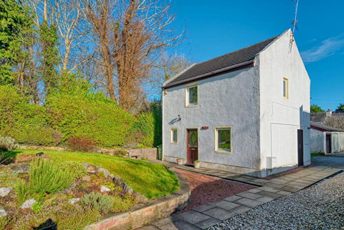 3 Bedroom Detached House For Sale In Stuart Road, Carmunnock, G76