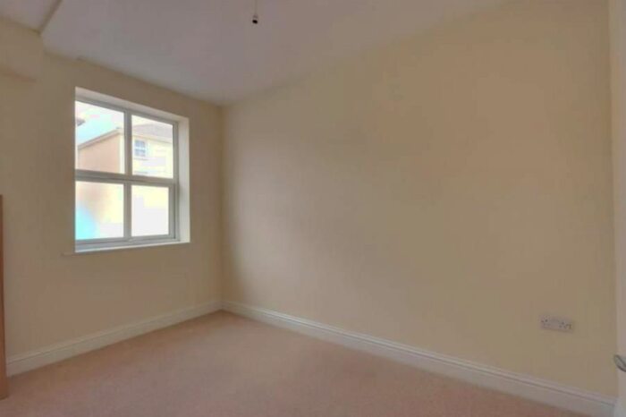 1 Bedroom Flat To Rent In Arthur Street, Aldershot, GU11