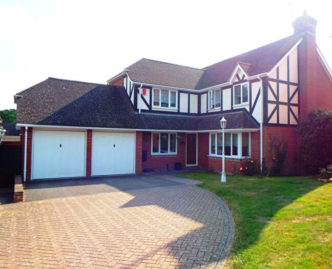 5 Bedroom House To Rent In Yeoman Park, Bearsted, ME15