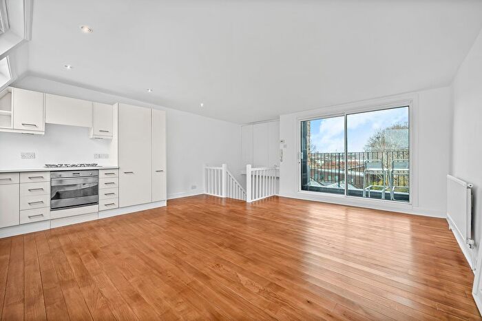 2 Bedroom Flat For Sale In Bayham Street, London, NW1