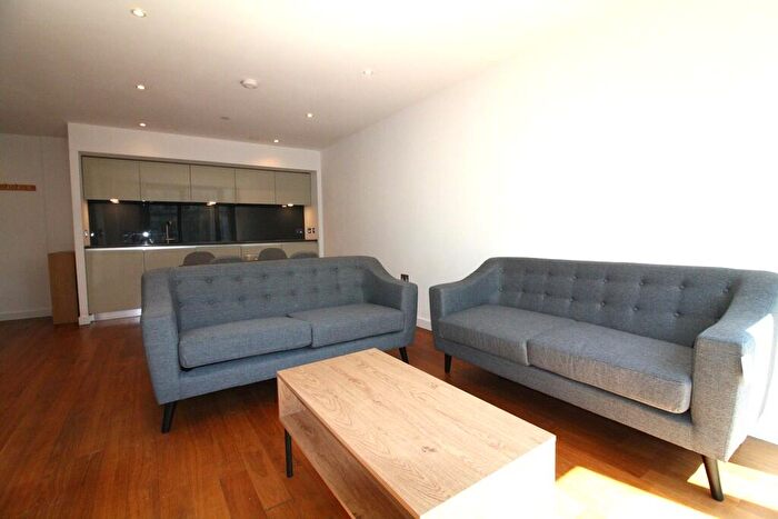 2 Bedroom Apartment To Rent In City Lofts St Pauls, Sheffield, S1