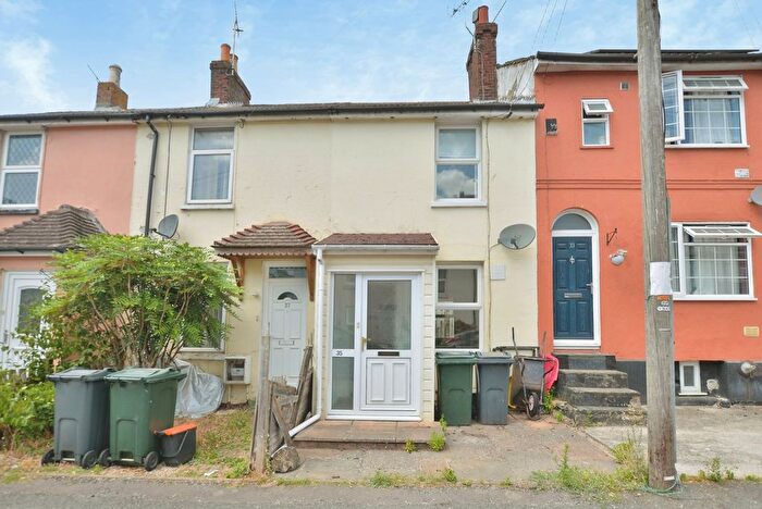 2 Bedroom Terraced House For Sale In Providence Street, Ashford, Kent, TN23