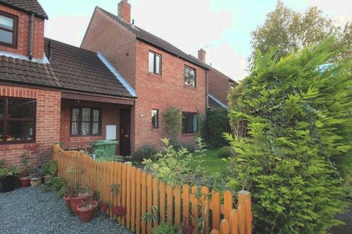 3 Bedroom Detached House To Rent In Low Street, Carlton, Goole, DN14