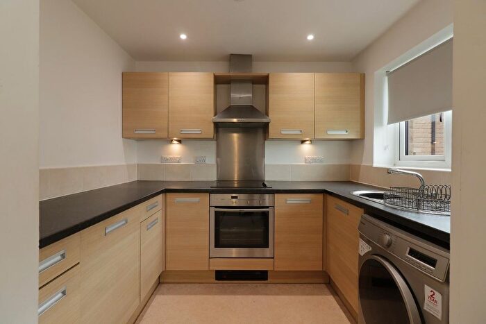2 Bedroom Flat For Sale In Heritage Court, Dinnington, Sheffield, S25