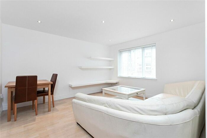 1 Bedroom Apartment To Rent In Hoxton Square, London, N1