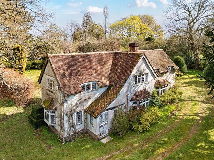 3 Bedroom House For Sale In Arrowsmith Road, Wimborne, BH21