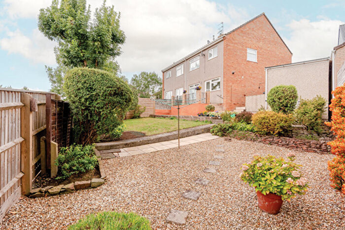 3 Bedroom Semi-Detached House For Sale In Burley Crest, Bristol, Gloucestershire, BS16