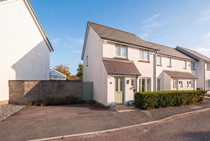 3 Bedroom End Of Terrace House For Sale In Myrtle Tree Crescent, Sand Bay - No Onward Chain, BS22
