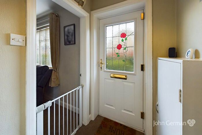 2 Bedroom Semi-Detached House For Sale In Smithfield Road, Uttoxeter, ST14
