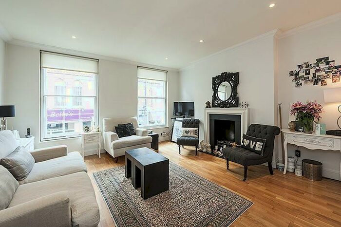 3 Bedroom Flat To Rent In Cavaye Place, London, SW10