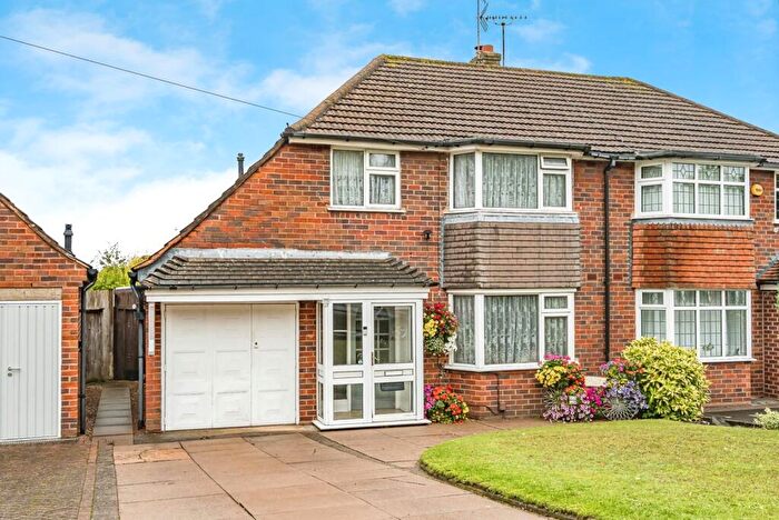 3 Bedroom Semi-Detached House For Sale In Briery Road, Halesowen, West Midlands, B63