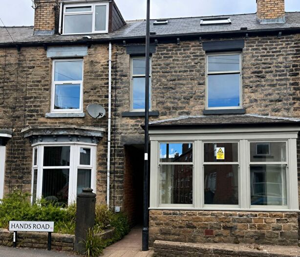 4 Bedroom Terraced House To Rent In Hands Road, Sheffield, South Yorkshire, S10