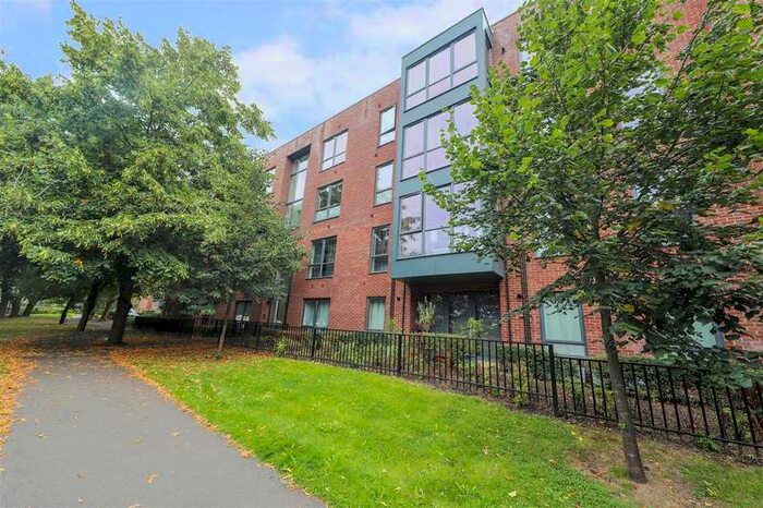 1 Bedroom Apartment To Rent In Fulmar House, Brand Avenue, Uxbridge, UB10