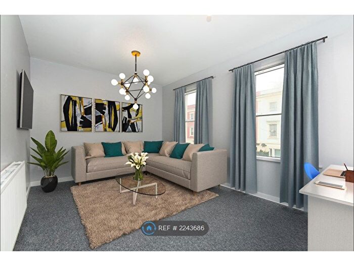 3 Bedroom Terraced House To Rent In City Road, Bristol City Centre, BS2