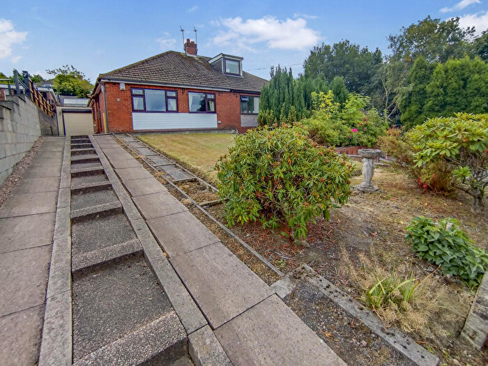 2 Bedroom Semi-Detached Bungalow For Sale In Elm Close, Kidsgrove, Stoke-on-Trent, ST7