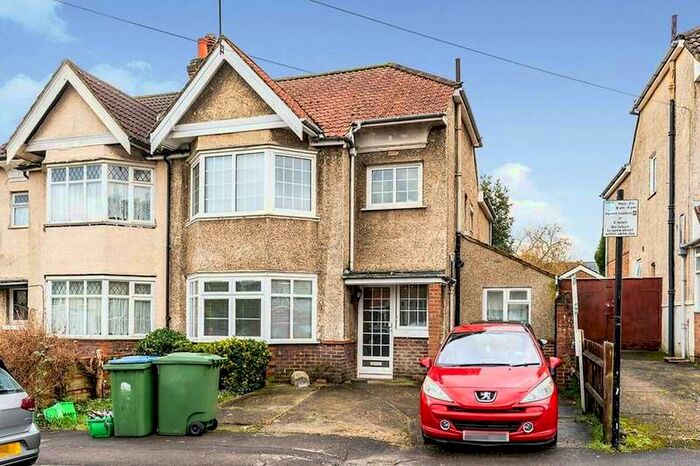 6 Bedroom Semi-Detached House To Rent In Blenheim Gardens, Southampton, SO17