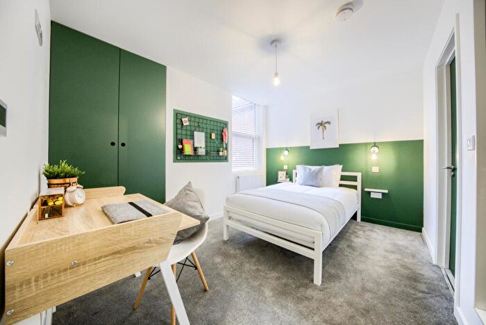 7 Bedroom Terraced House To Rent In Broomfield Road, Coventry, CV5