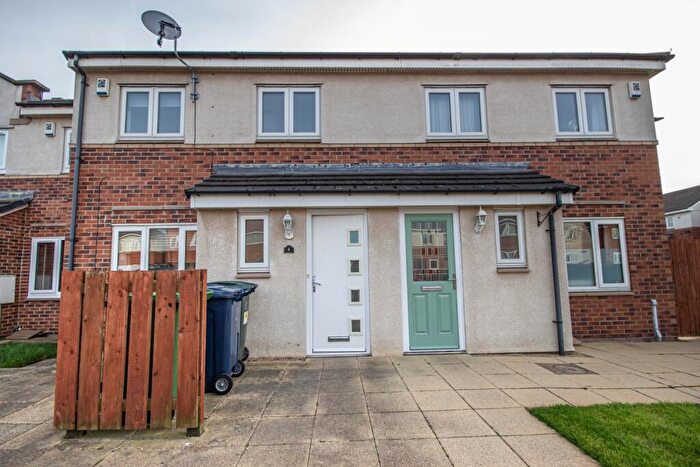 3 Bedroom Terraced House To Rent In Cormorant Drive, Gateshead, NE11