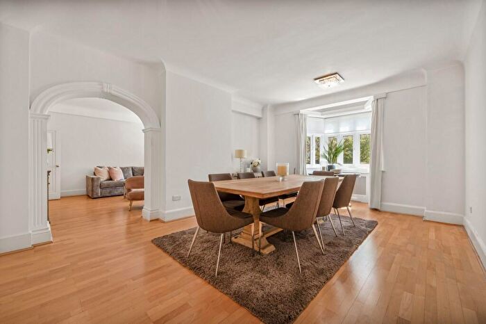 4 Bedroom Flat For Sale In Grove Hall Court, Hall Road, NW8