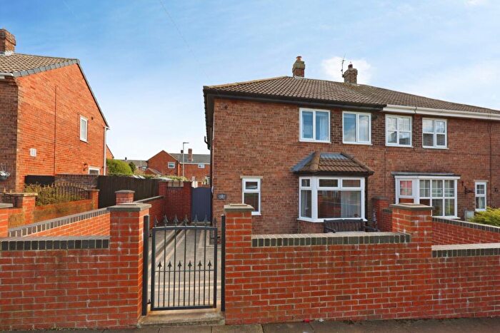 4 Bedroom Semi Detached House For Sale In Lime Grove, Shildon, DL4