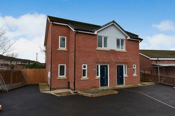 3 Bedroom Semi-Detached House To Rent In Hilton Street, Hyde, Greater Manchester, SK14