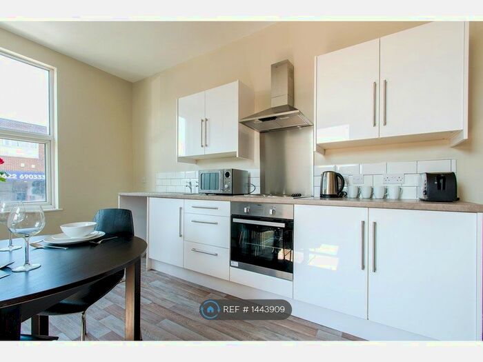 1 Bedroom Flat To Rent In Upper Stone Street, Maidstone, ME15