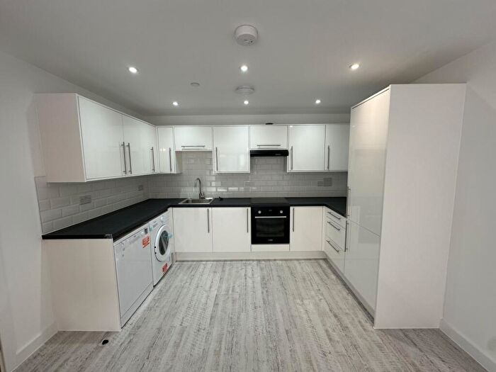 2 Bedroom Apartment To Rent In Armstrong House, PE2