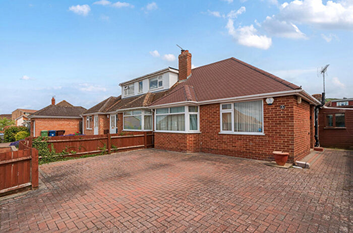 2 Bedroom Bungalow For Sale In Lambert Avenue, Shurdington, Cheltenham, GL51