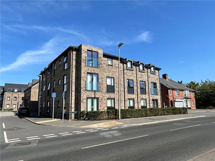 1 Bedroom Apartment To Rent In Steel Close, Newtown Road, Newbury, RG14