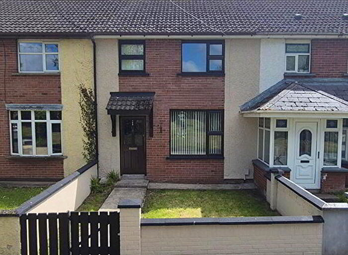 4 Bedroom Terrace House For Sale In Carnhill, Derry / Londonderry, BT48
