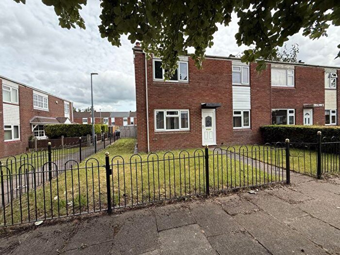 2 Bedroom Terraced House To Rent In Dryburg Walk, Stoke-On-Trent, ST2