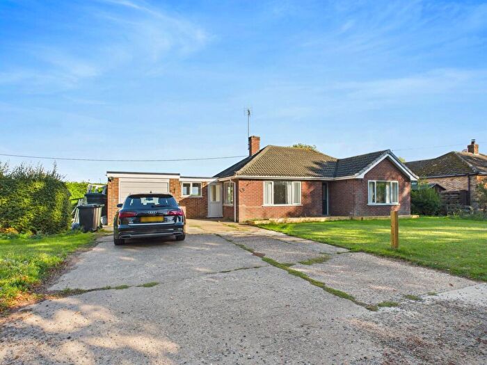 3 Bedroom Detached Bungalow For Sale In Warren Road, Shouldham, King's Lynn, PE33